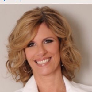 Meet your Posher, Janet